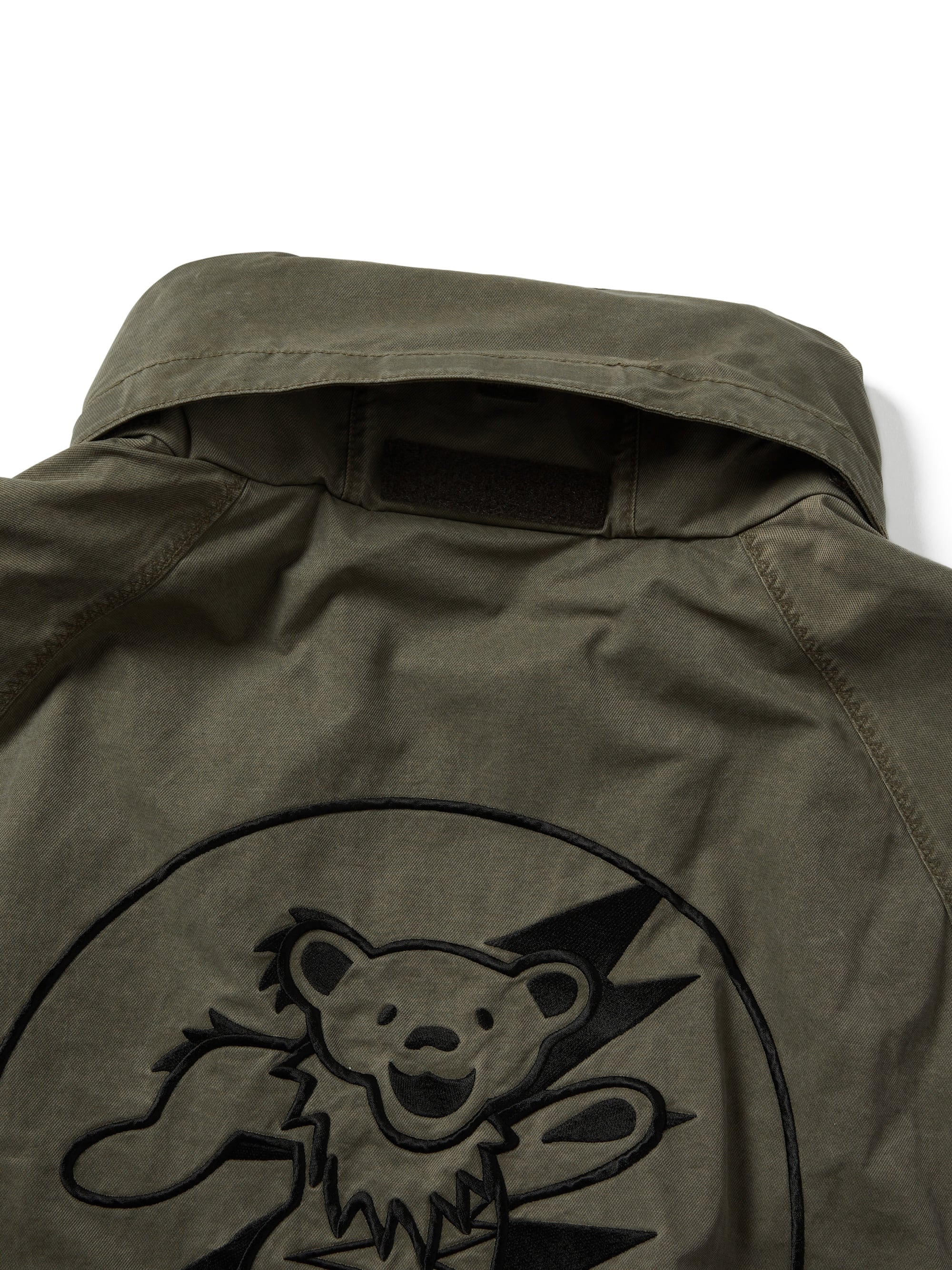 GD Lightning Bear Wind Jacket