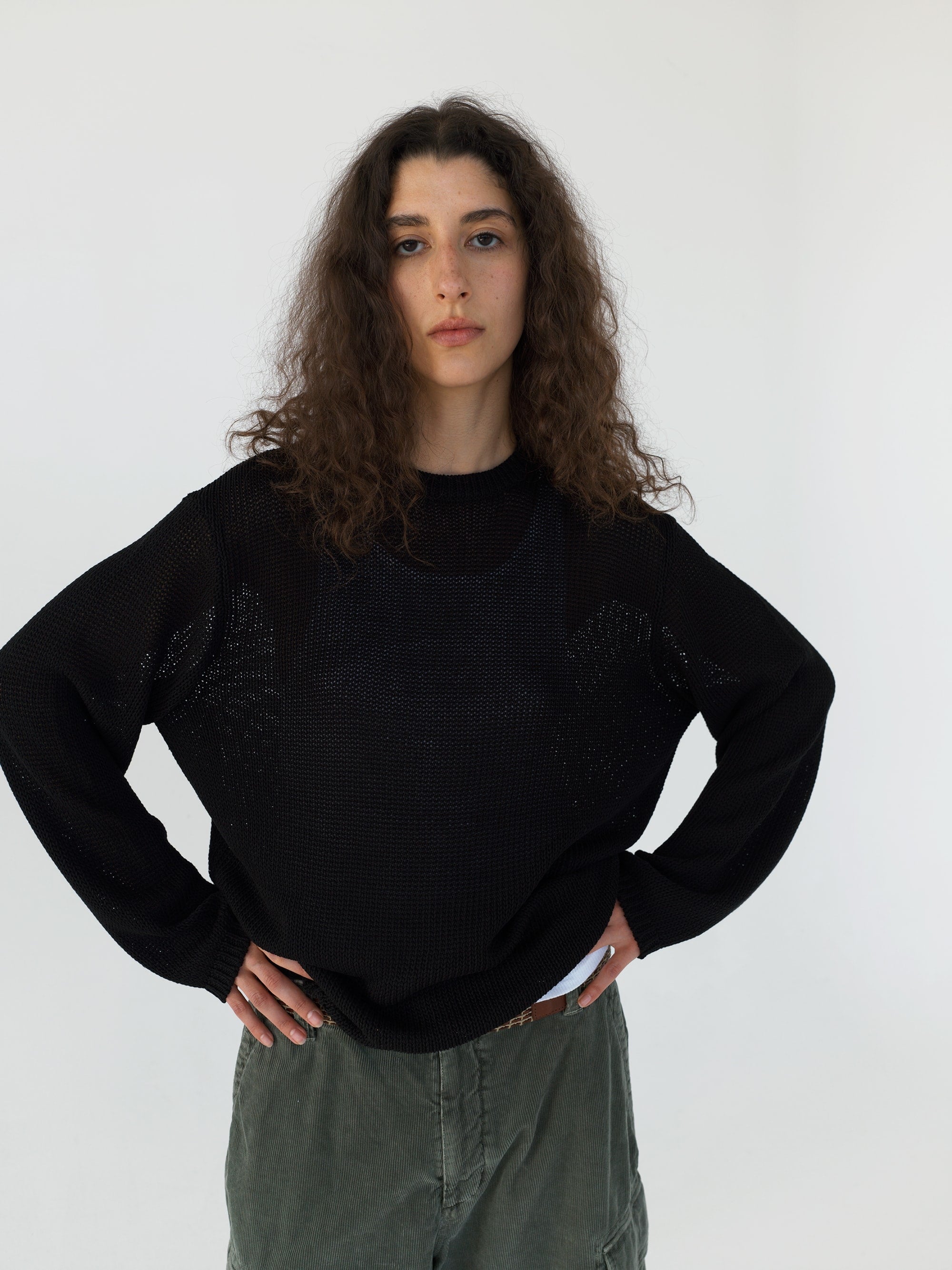 Loose Gauge Knit Crew