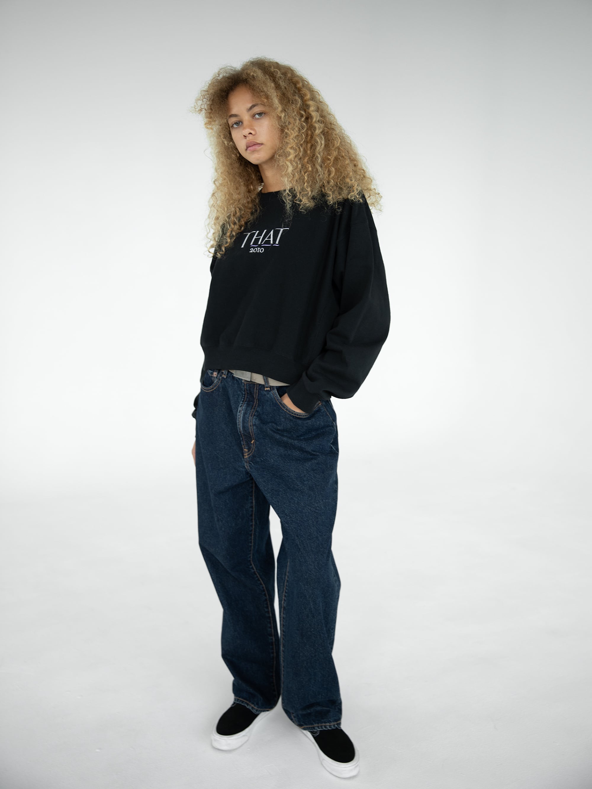 THAT 2010 W Crewneck