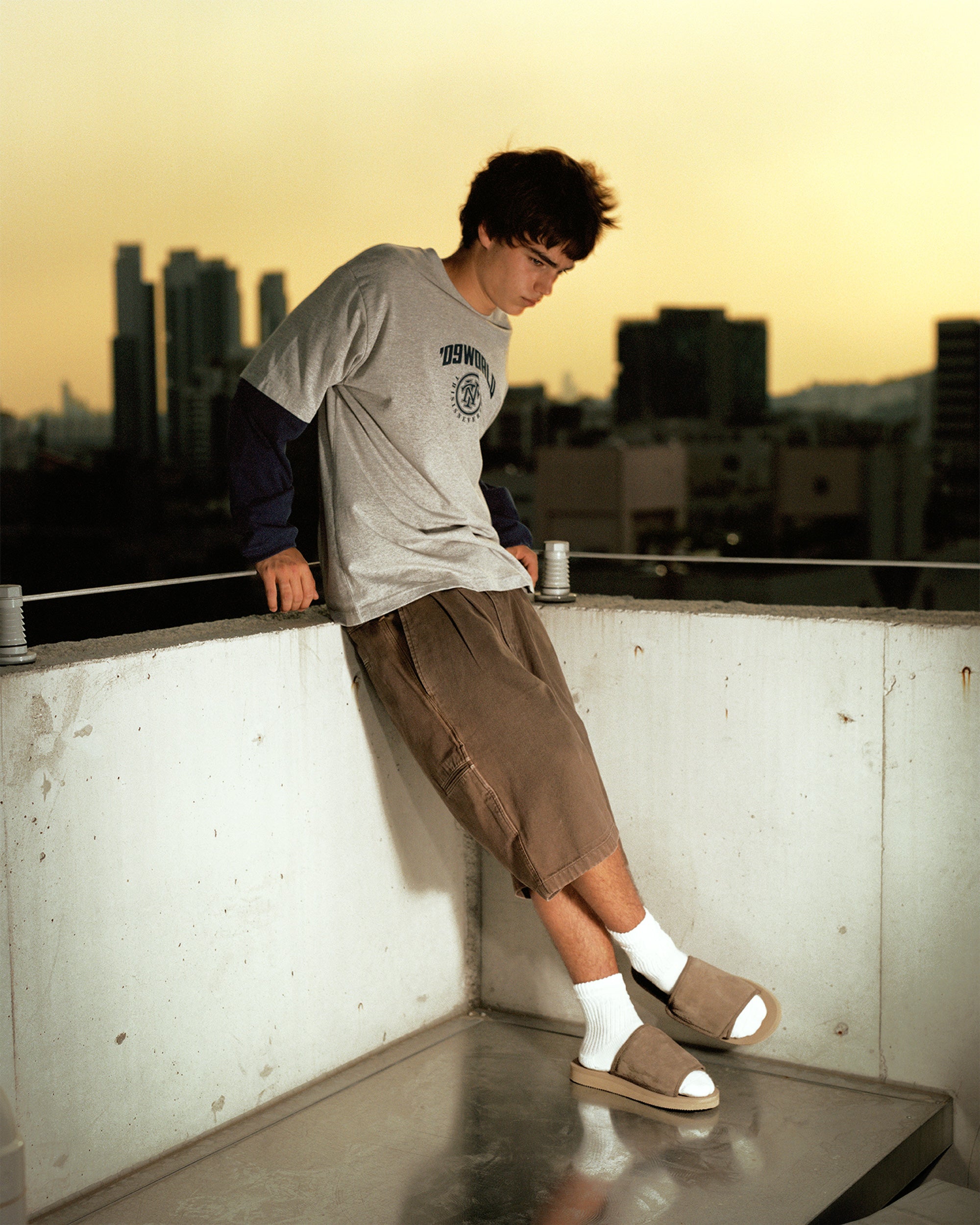 Tops – thisisneverthat® JP